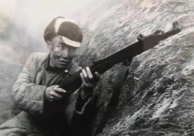 级狙击手的交战他用顶级的谋略取胜新葡京抗美援朝中志愿军与美国顶(图3)